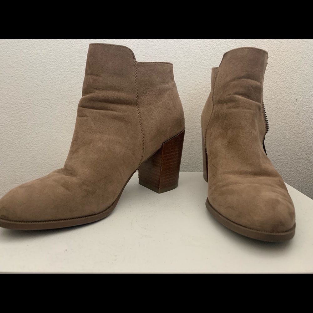 Brown suede wedge-healed boots
